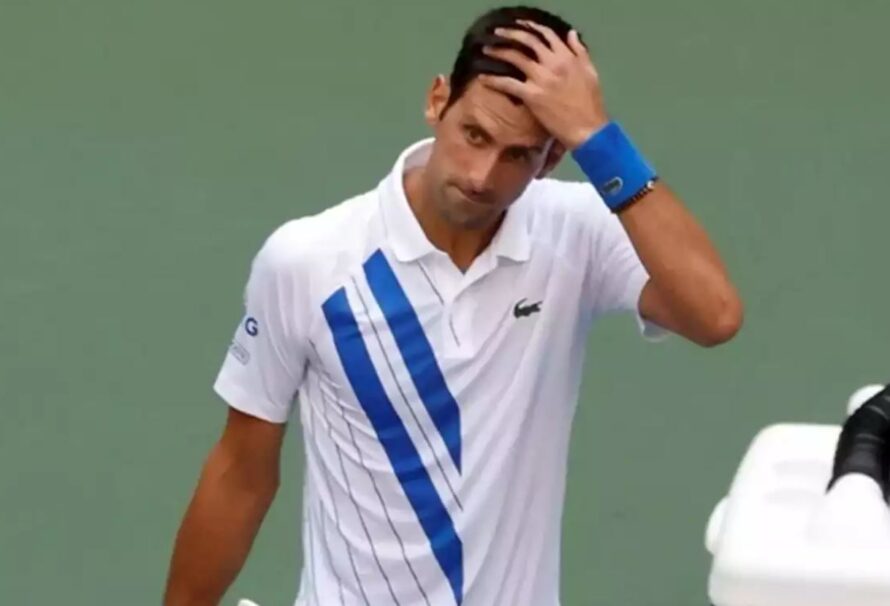 Djokovic fue descalificado del US Open