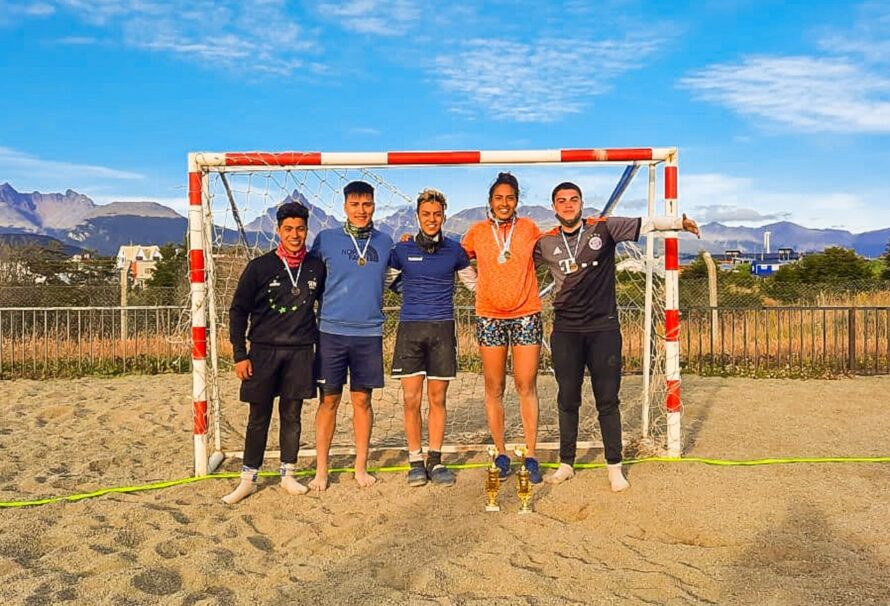 1° torneo de Beach Handball