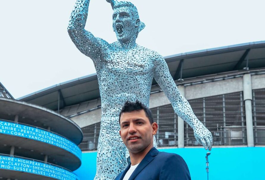 El Kun Agüero tiene su estatua propia en Manchester City