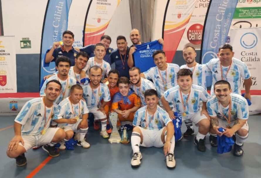 El seleccionado argentino de Talla Baja se consagró campeón en Europa